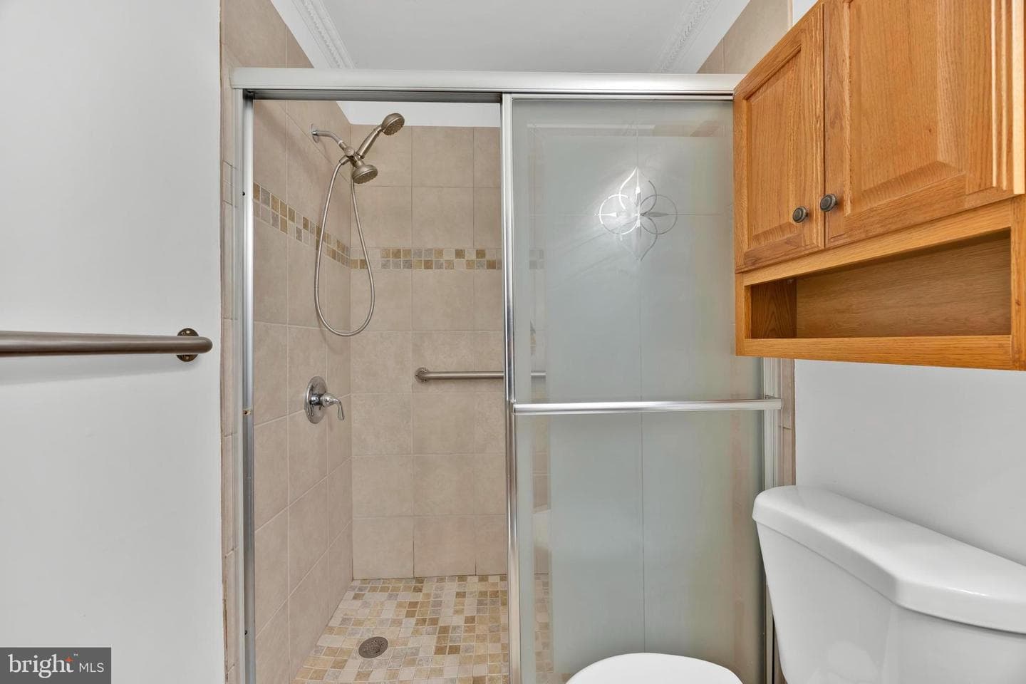 1002 Charlton Place photo 32