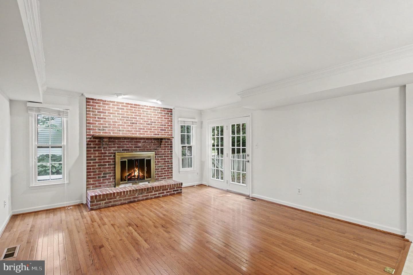 6570 Rockland Drive photo 12