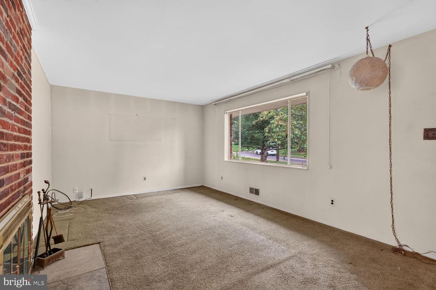 7532 Murillo Street photo 3