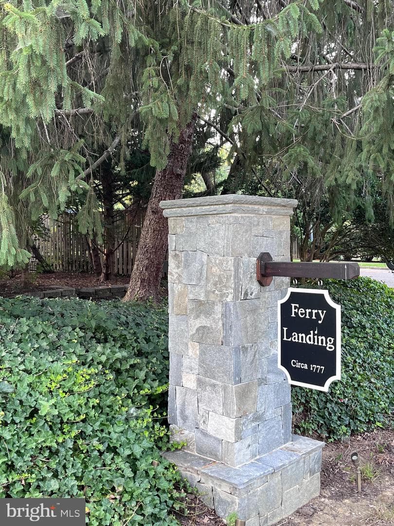 9403 Ferry Landing Court photo 10