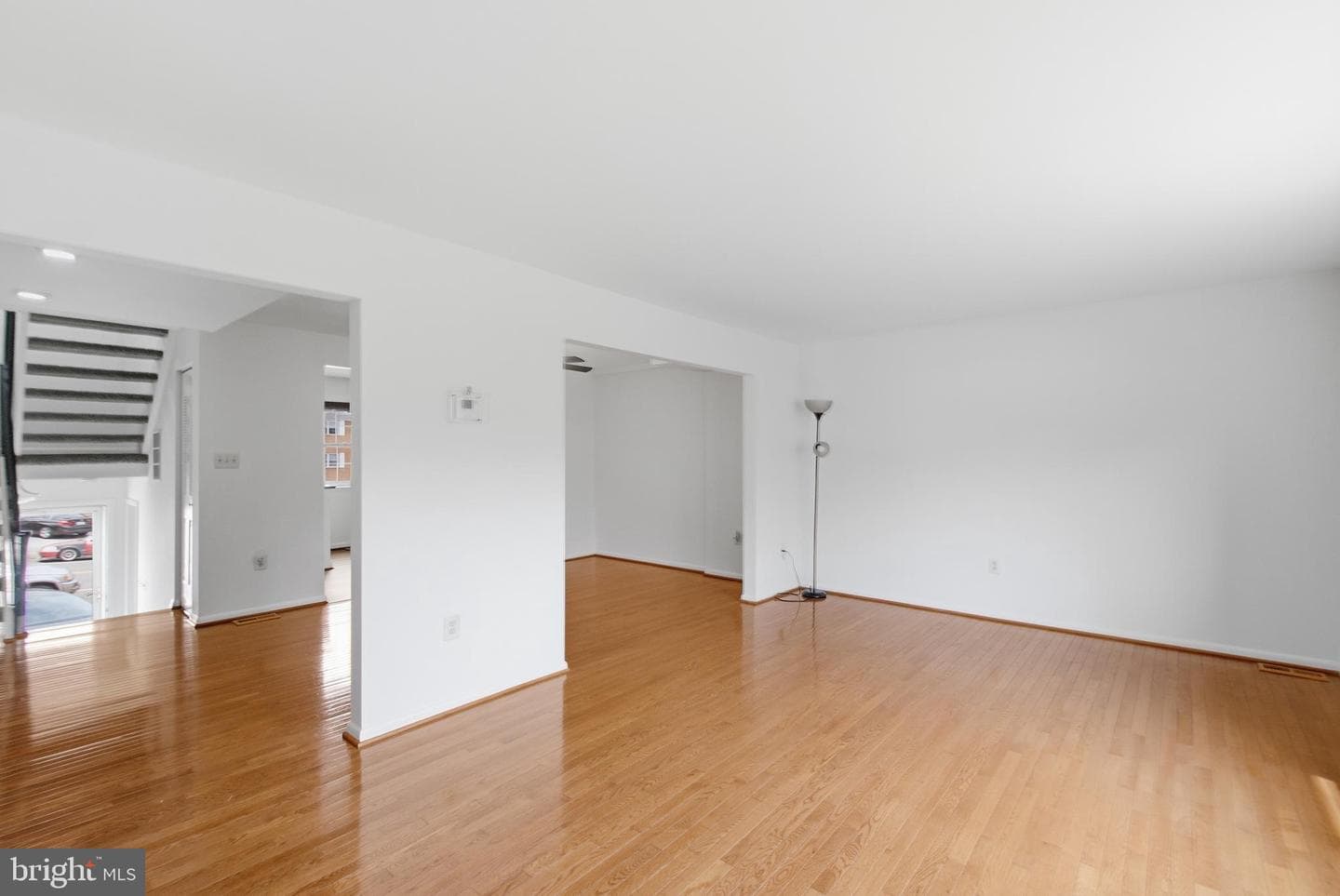 7413 Whernside Street photo 11