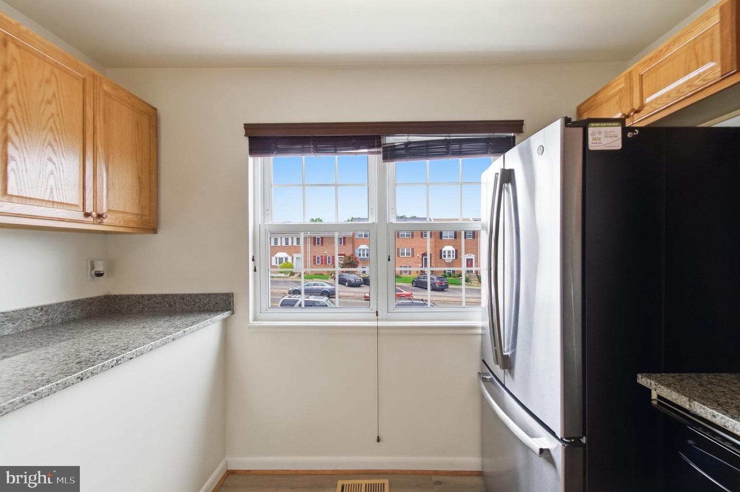 7413 Whernside Street photo 14