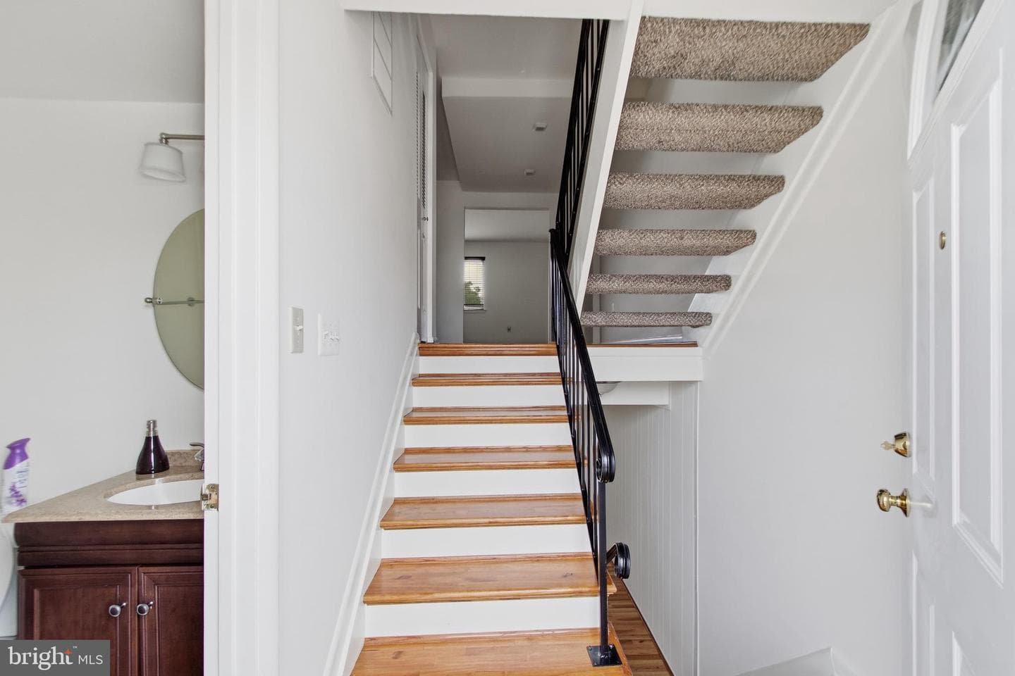 7413 Whernside Street photo 3