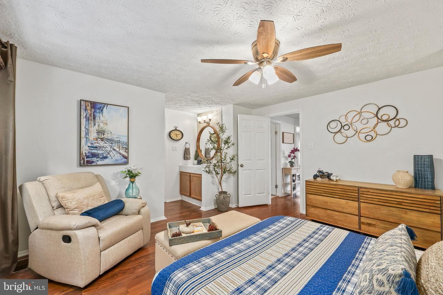 7315 Golden Horseshoe Court photo 16