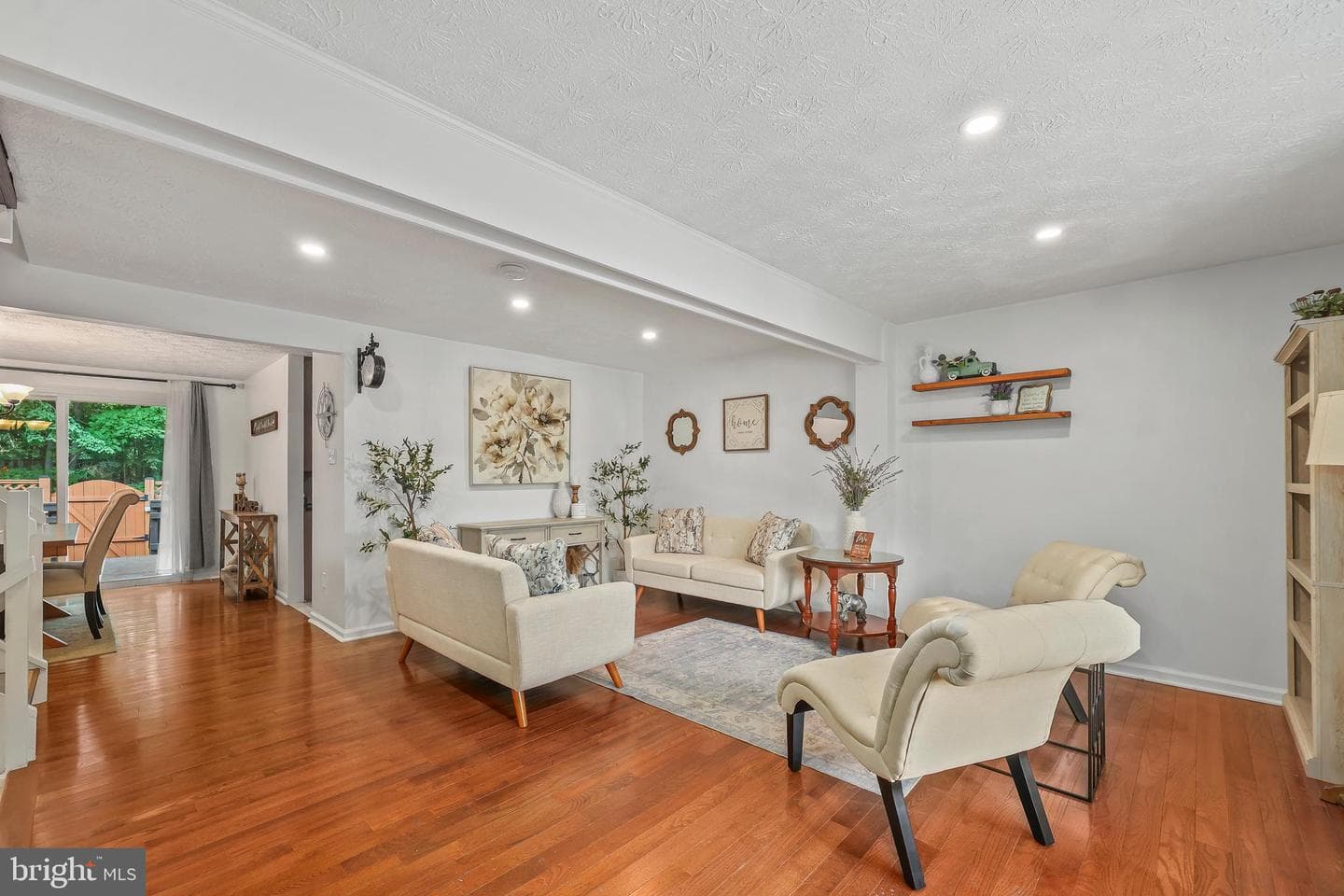 7315 Golden Horseshoe Court photo 4