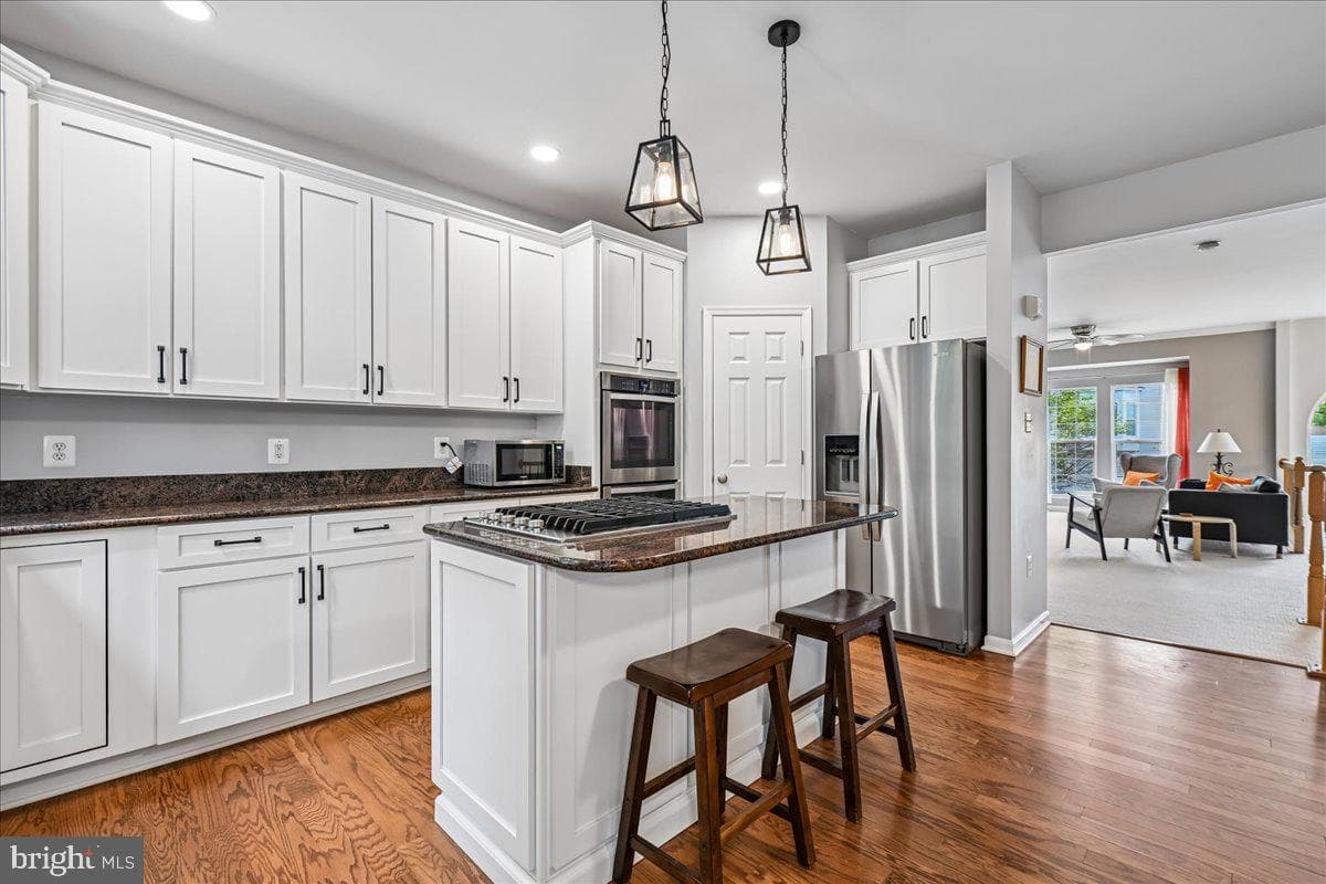 8429 Carmela Circle photo 20