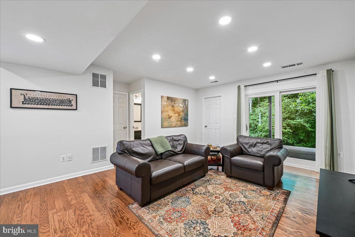 8429 Carmela Circle photo 45