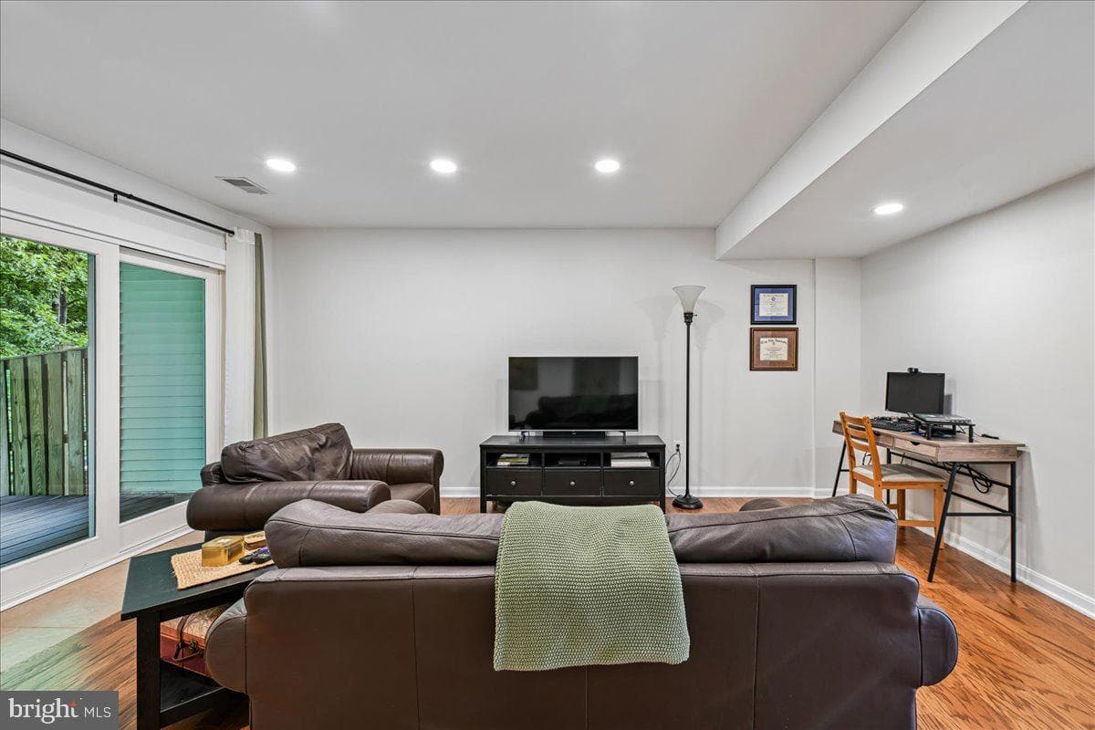 8429 Carmela Circle photo 46