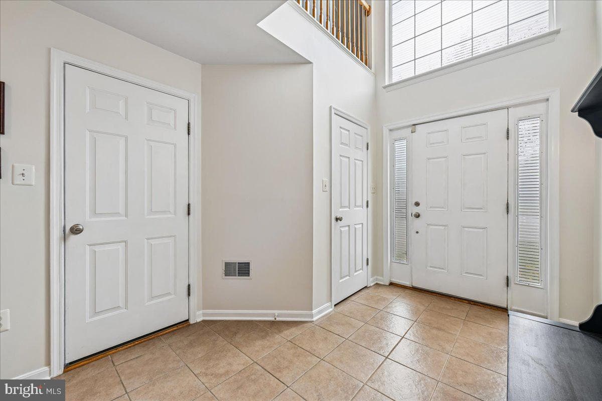 8429 Carmela Circle photo 6