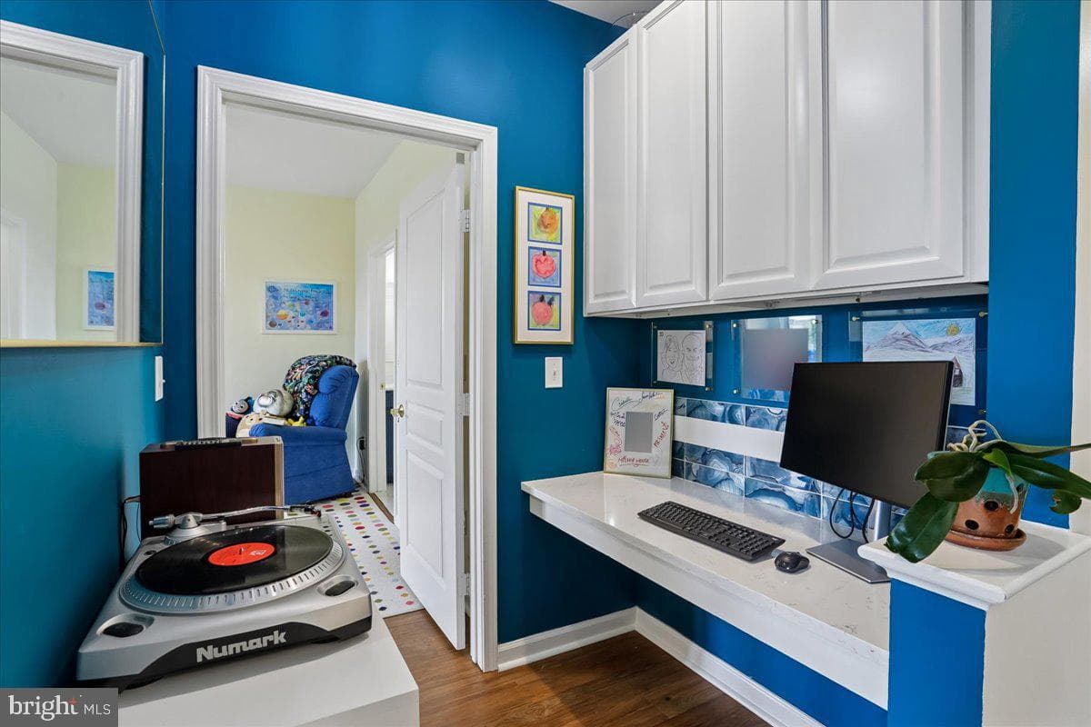 12000 Market Street #382 photo 19
