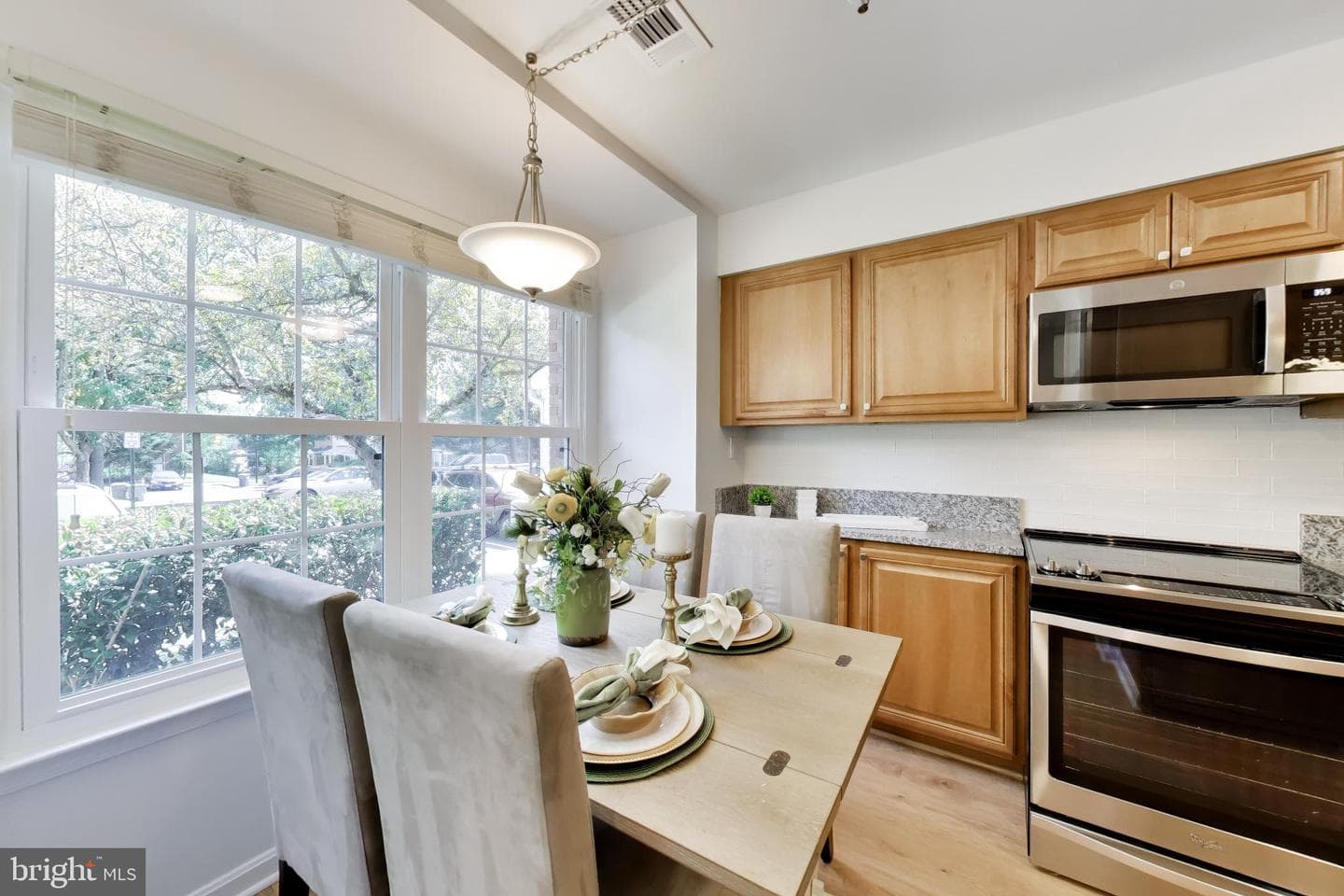 7616 Lee Landing Drive photo 5