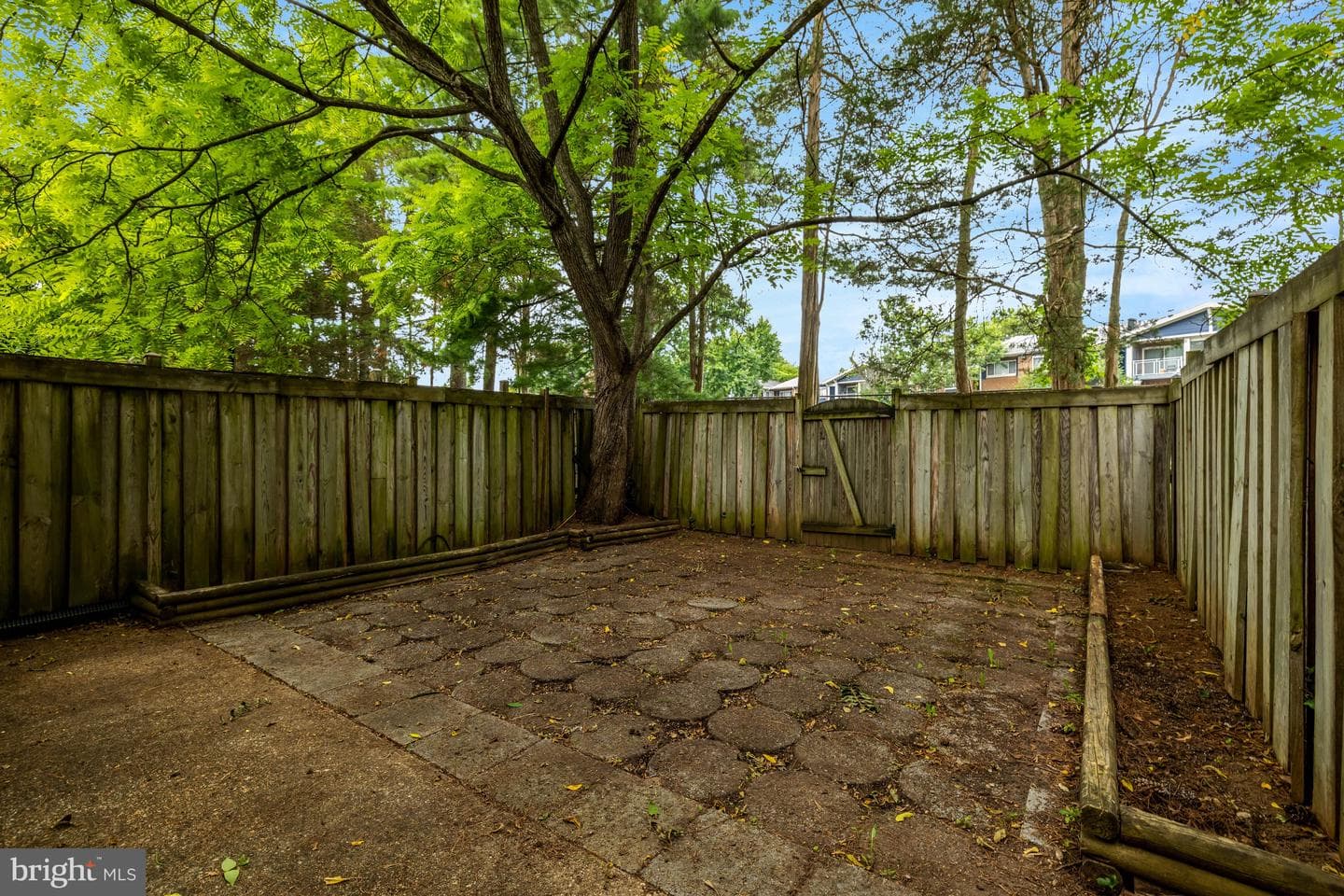 228 Commons Drive NW photo 35