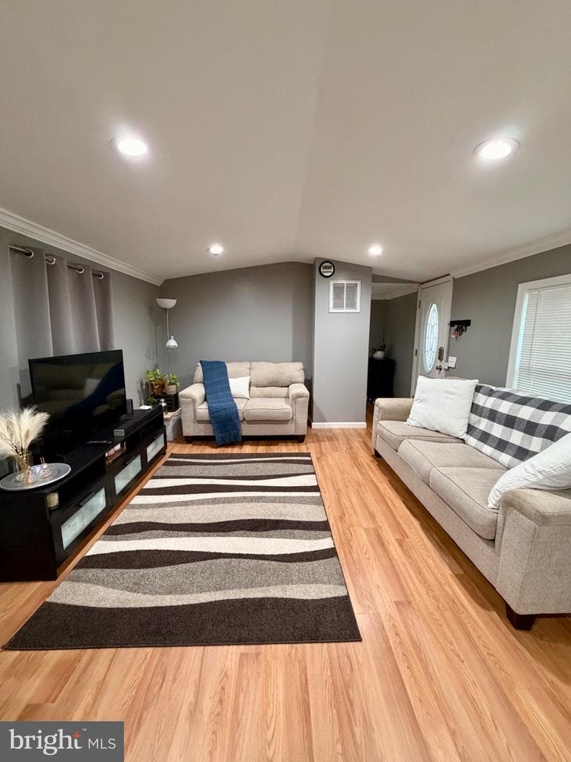 7776 Finch Court photo 1