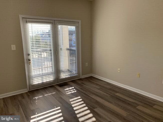 5123 Travis Edward Way #b photo 32
