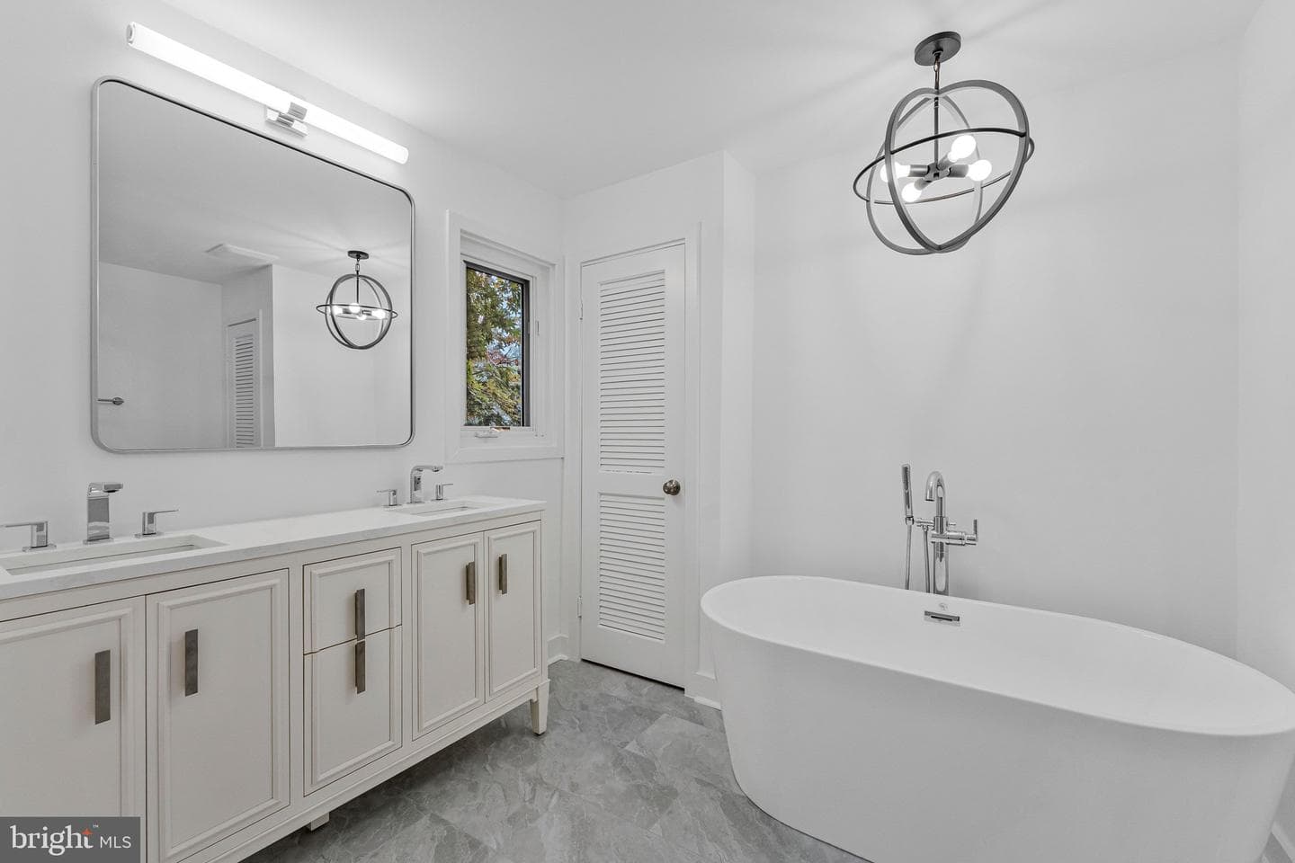 8424 Hollis Lane photo 20