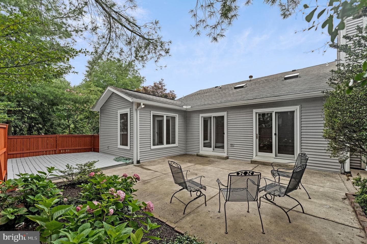 8424 Hollis Lane photo 37