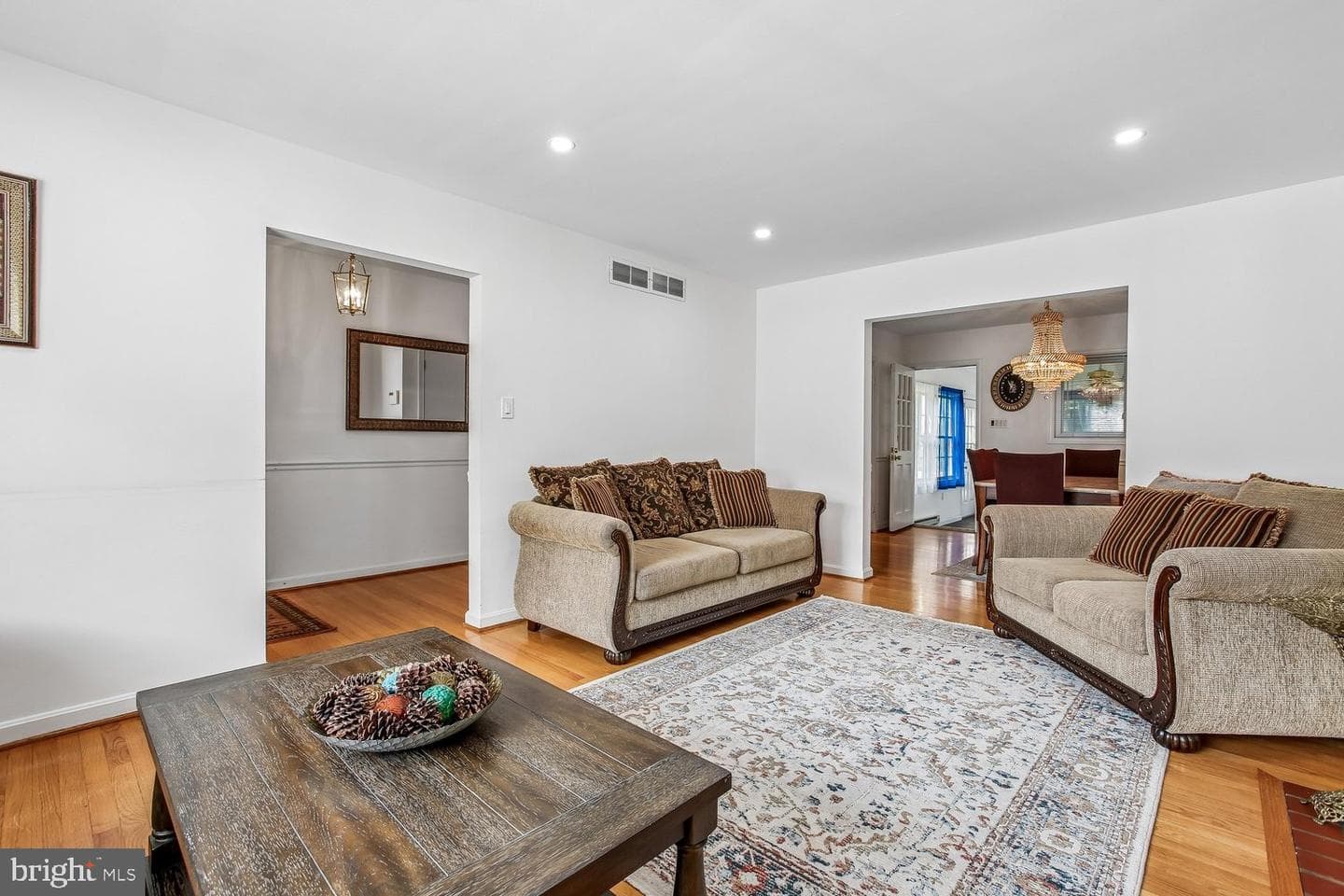 3210 Patrick Henry Drive photo 11