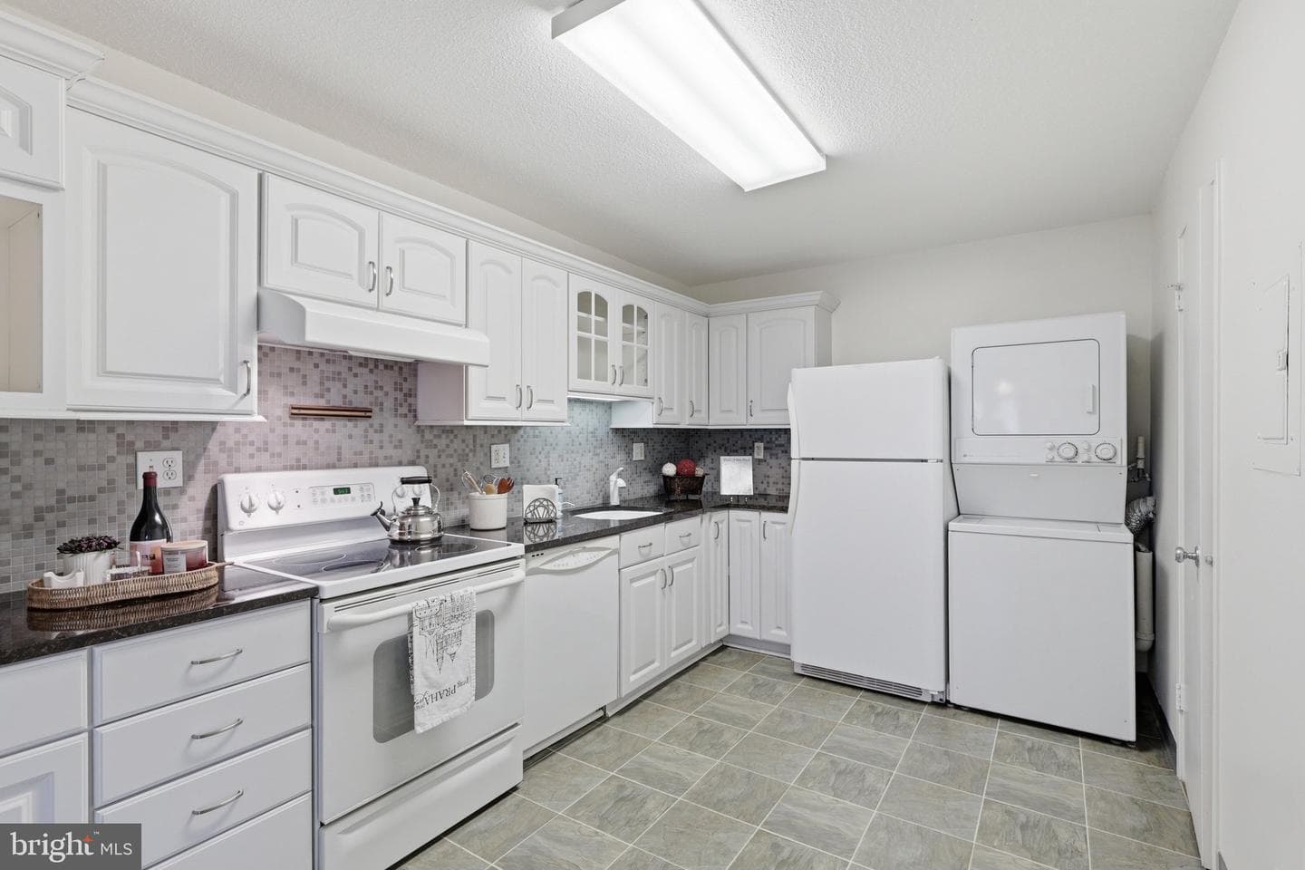 8340 Greensboro Drive #923 photo 4