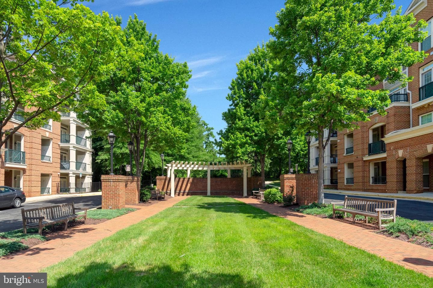2901 Saintsbury Plaza #404 photo 34