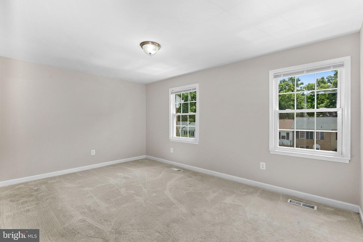 6612 Burlington Place photo 25