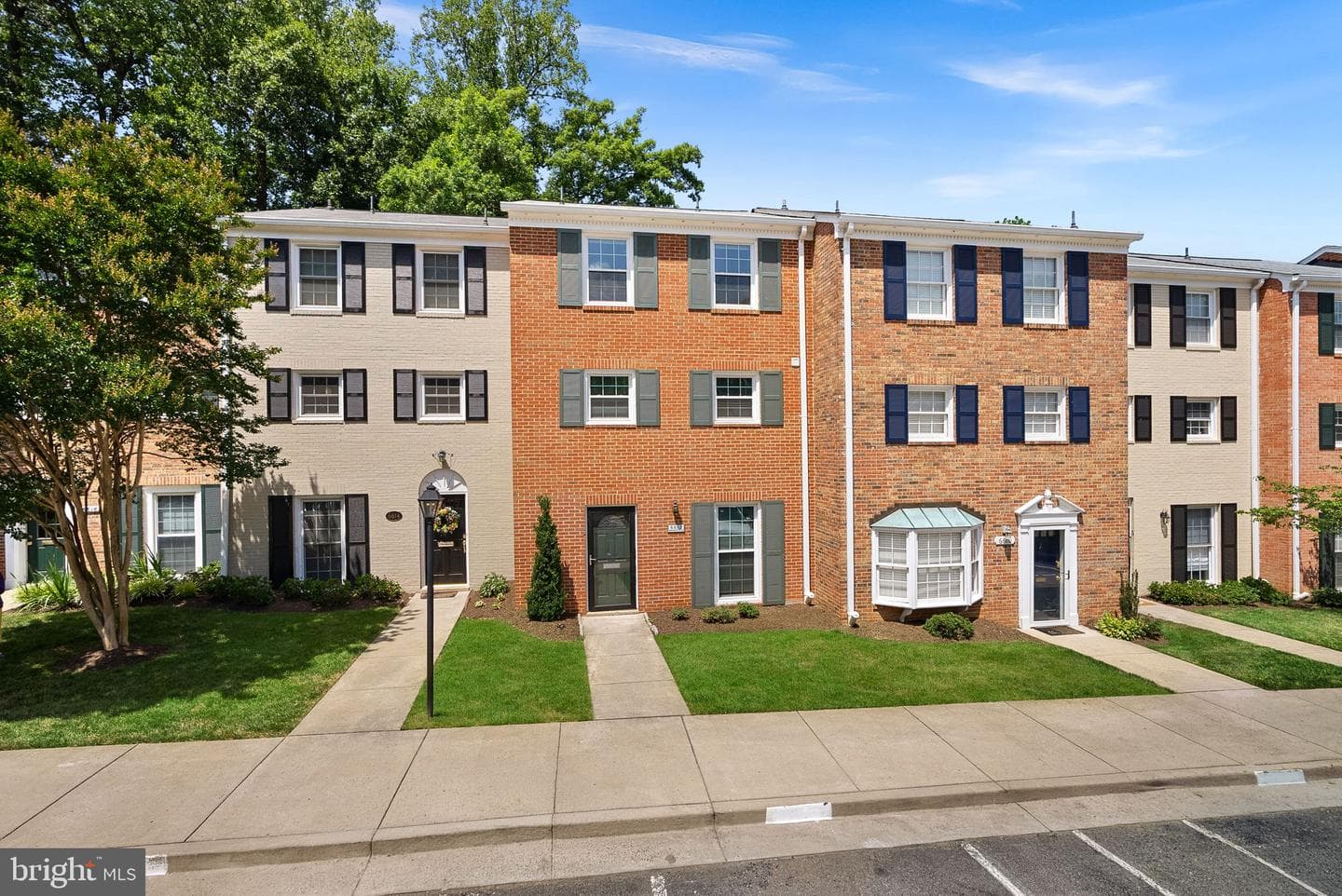 6612 Burlington Place photo 4