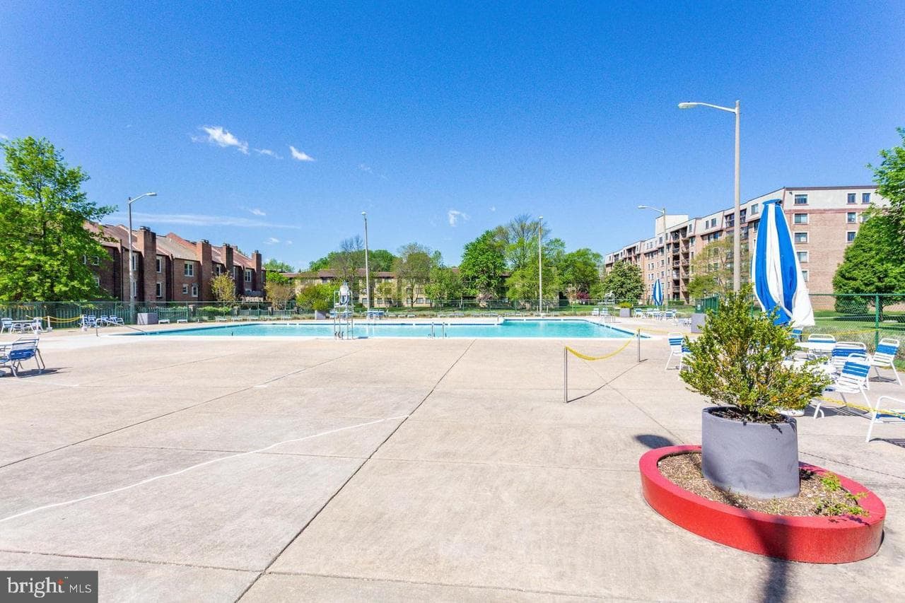 10223 Valentino Drive #7323 photo 43