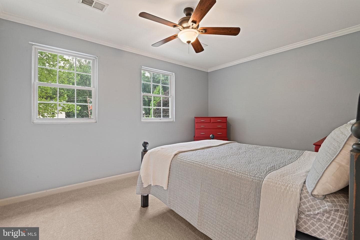 8213 Cottage Street photo 29