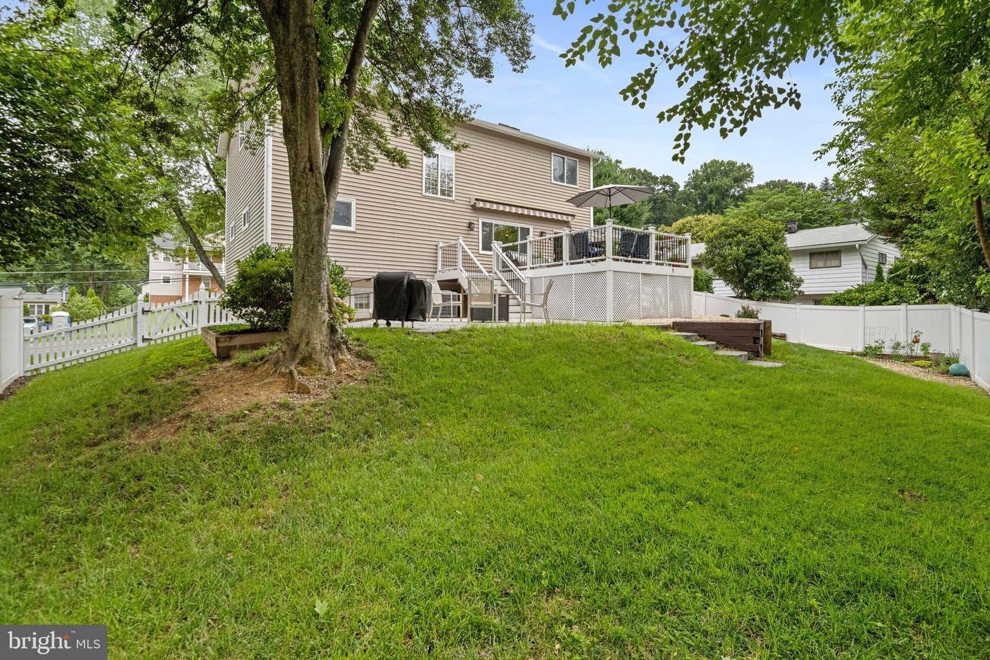 8213 Cottage Street photo 47