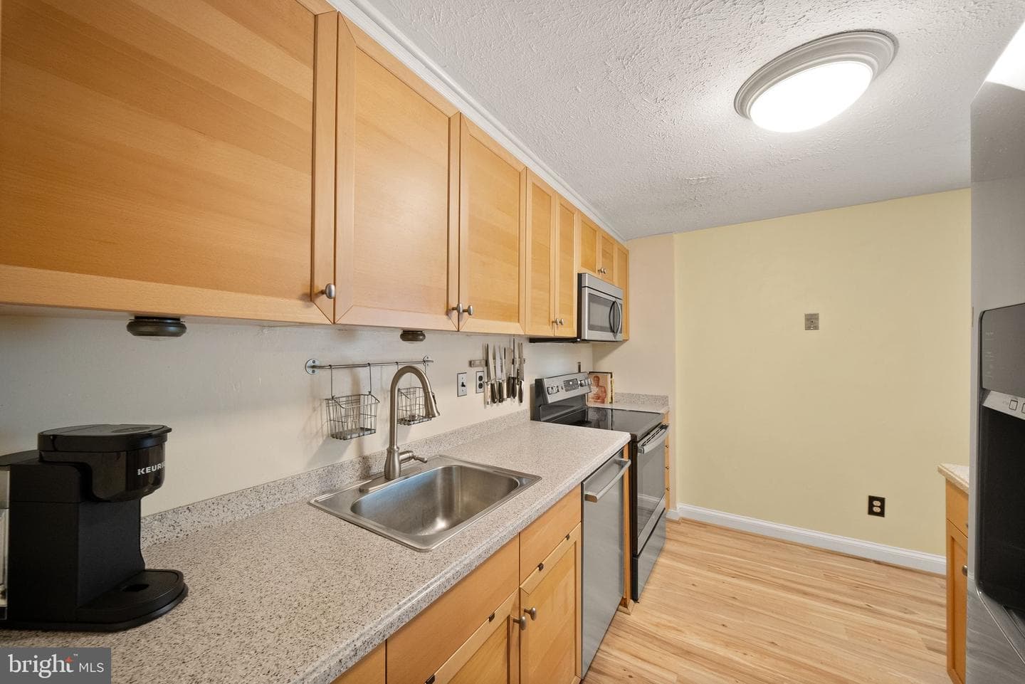7907 Cliff Rock Court photo 20