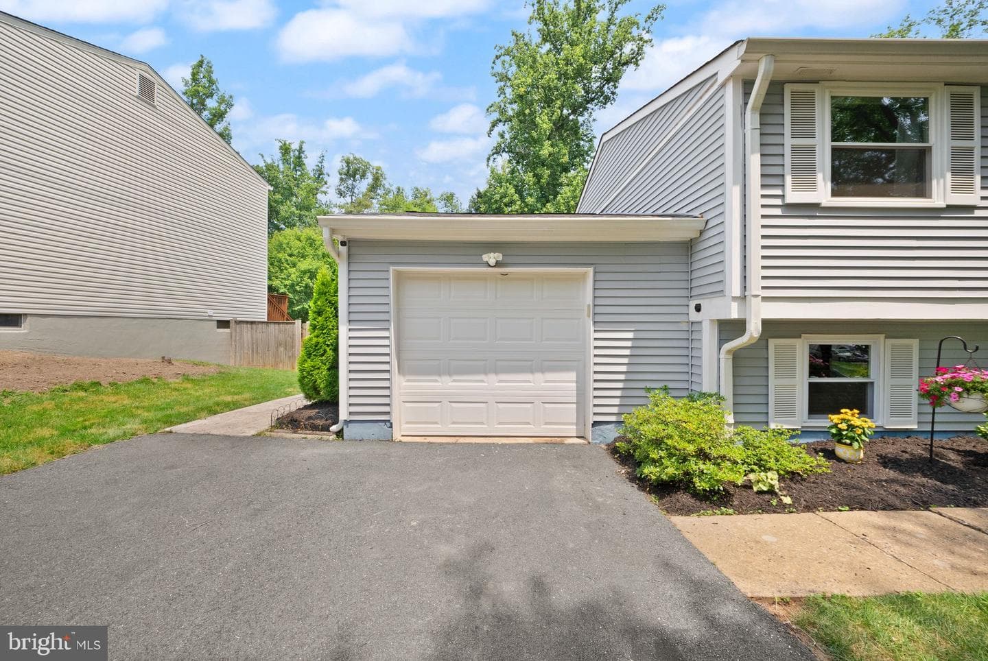 7907 Cliff Rock Court photo 68