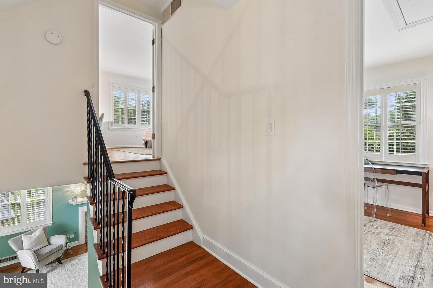 9005 Greylock Street photo 31