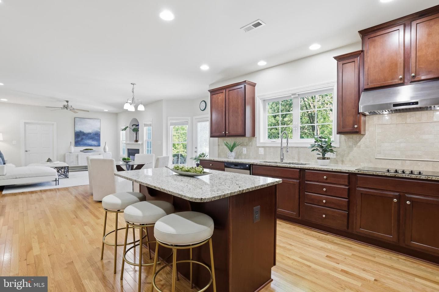3009 Marshall Street photo 14