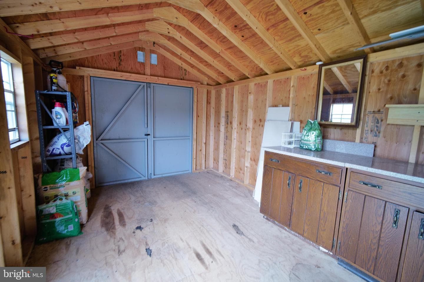 5906 King James Drive photo 32