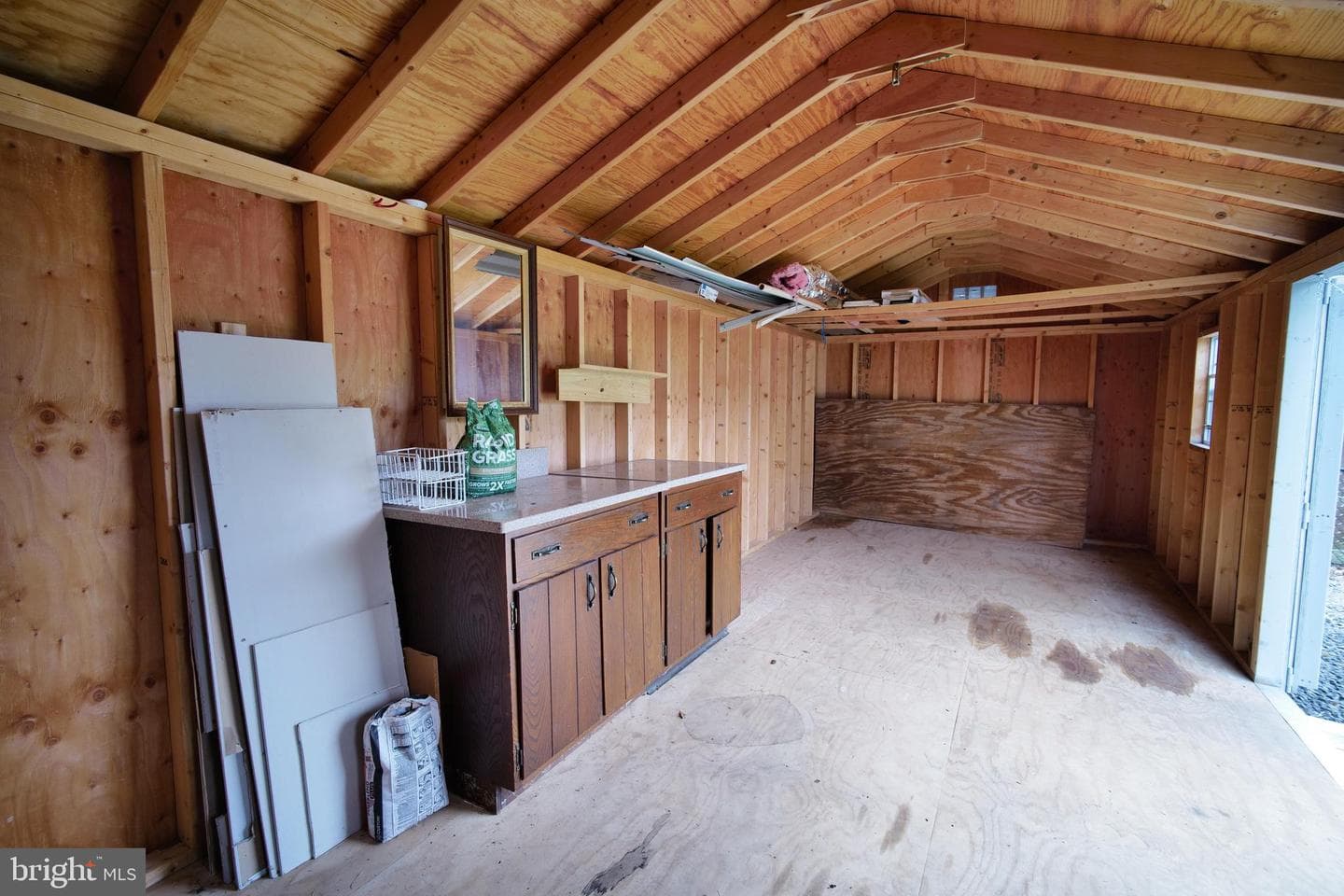 5906 King James Drive photo 33