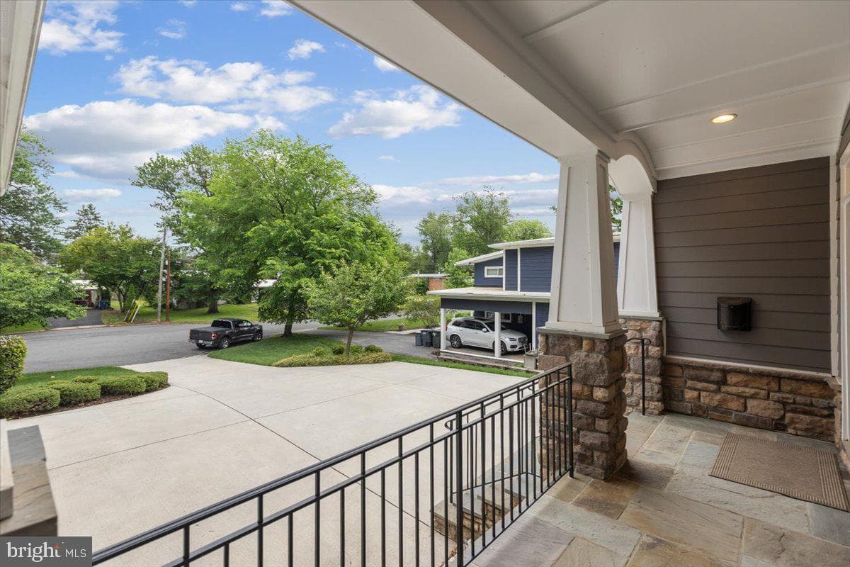 6619 Byrnes Drive photo 47