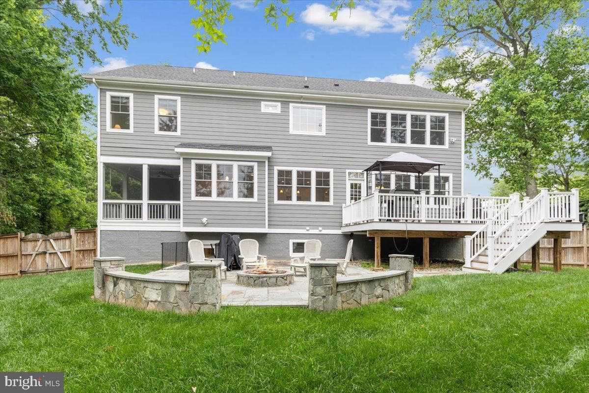 6619 Byrnes Drive photo 8
