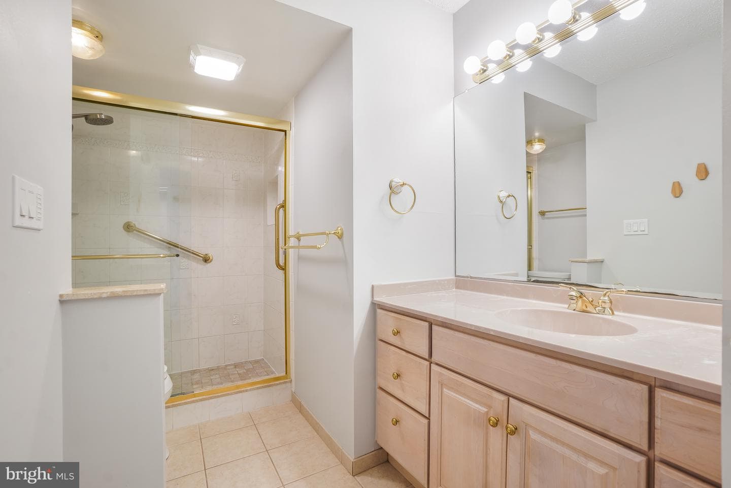 5904 Mount Eagle Drive #718 photo 29