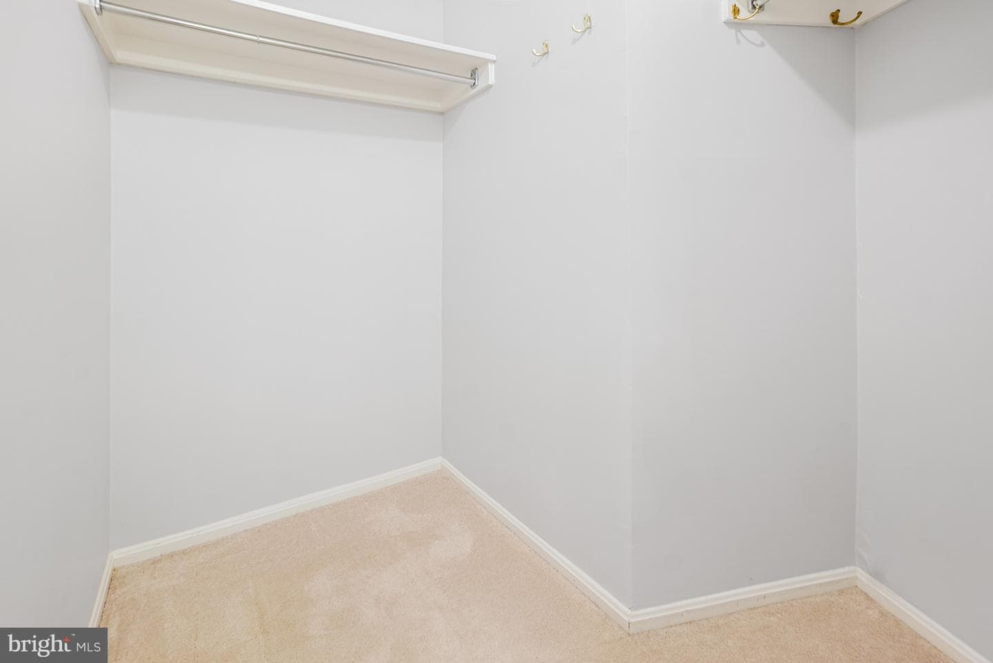 5904 Mount Eagle Drive #718 photo 31