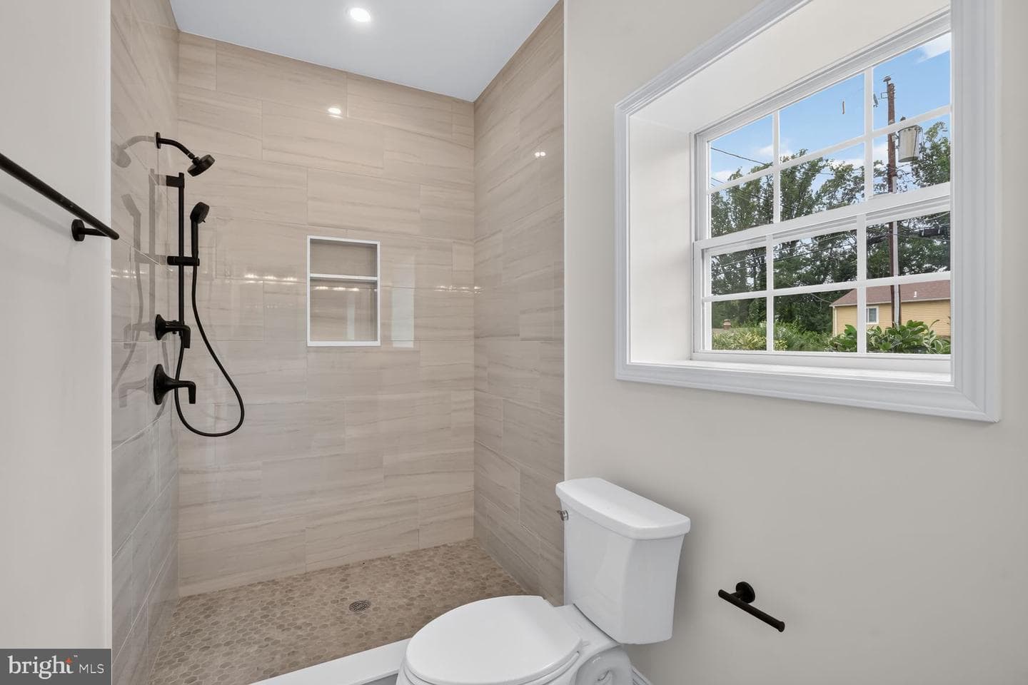 7304 Dickenson Street photo 20