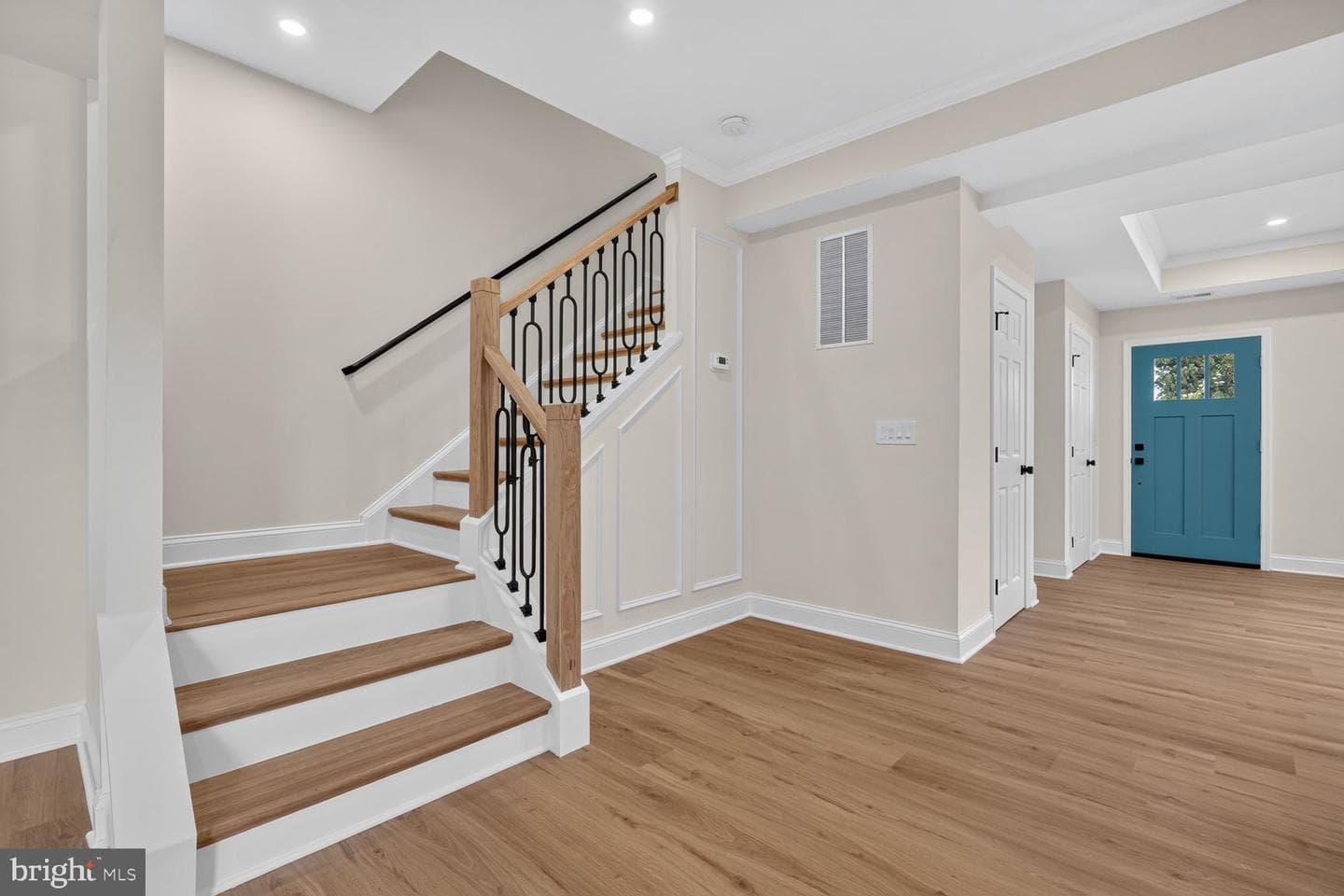 7304 Dickenson Street photo 22