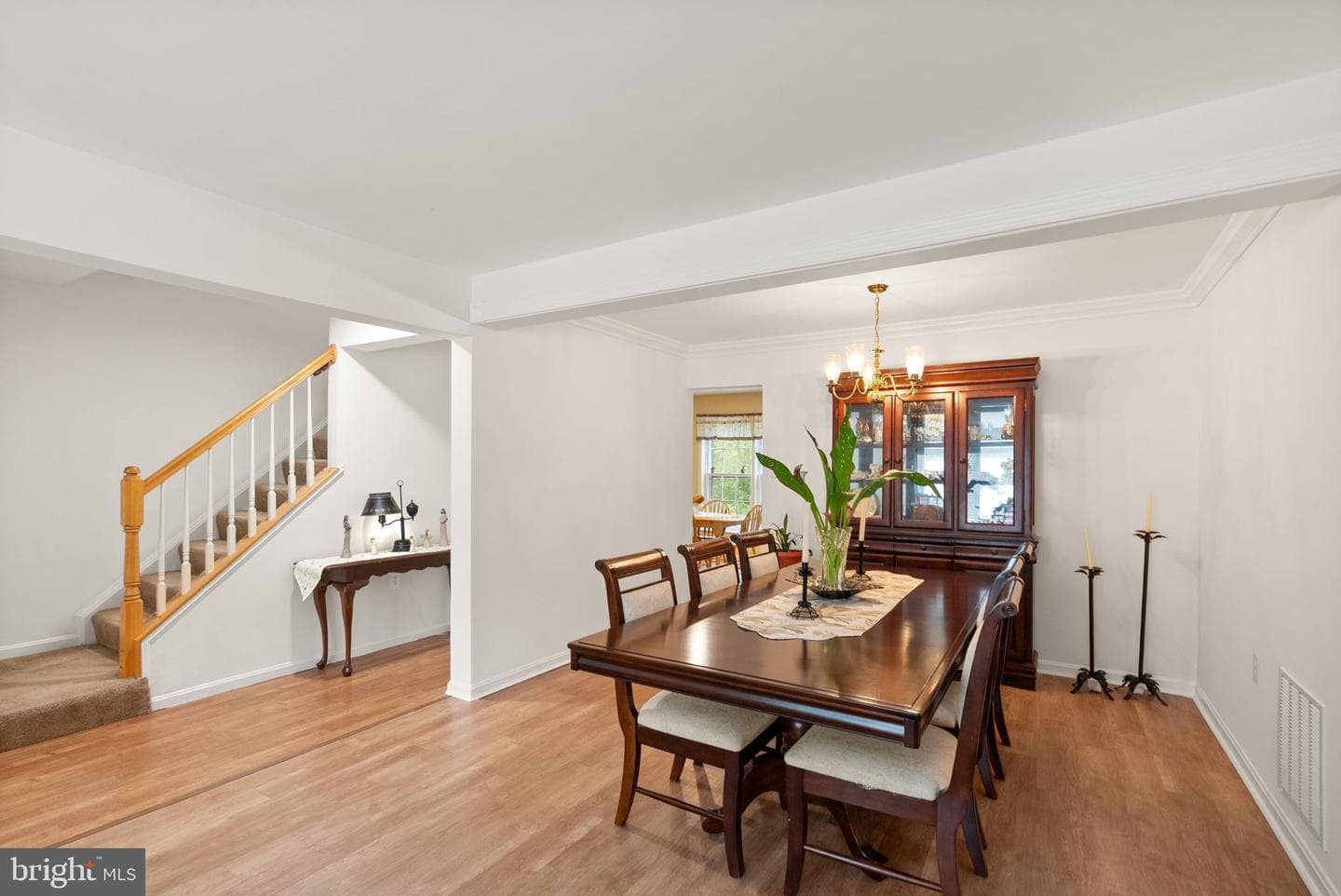 5633 Sutherland Court photo 13