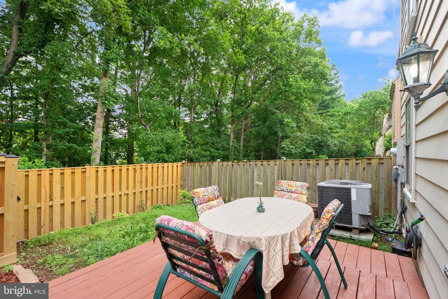 5633 Sutherland Court photo 58