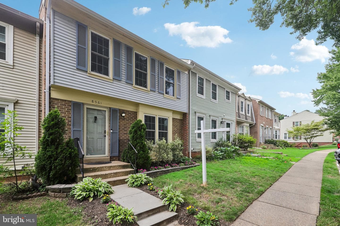 8561 Dellway Lane photo 3