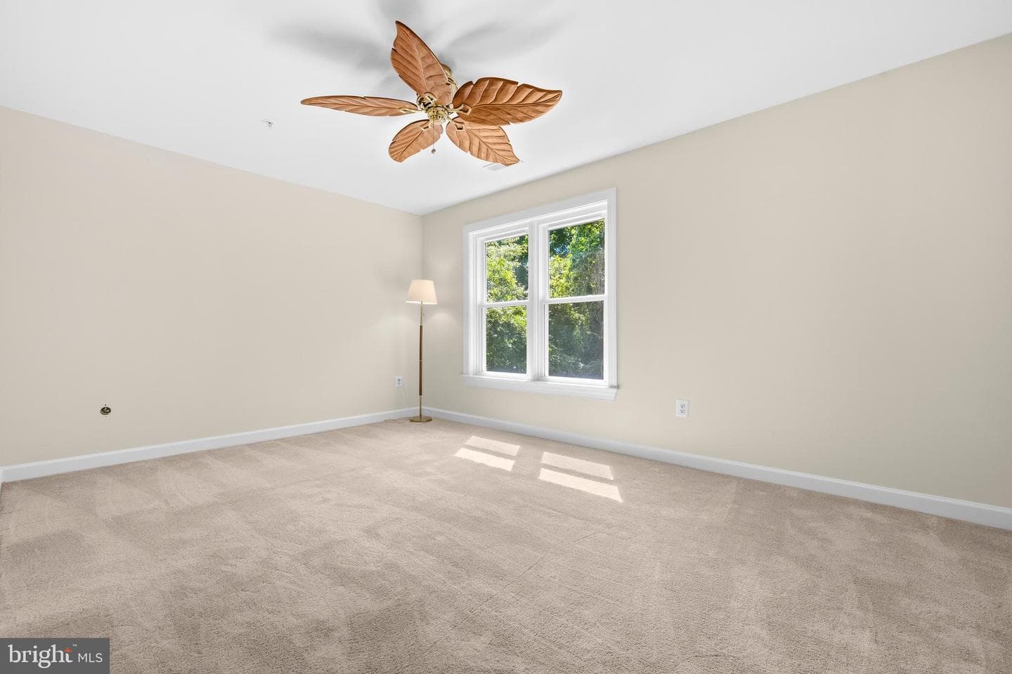 6914 Winter Lane photo 34