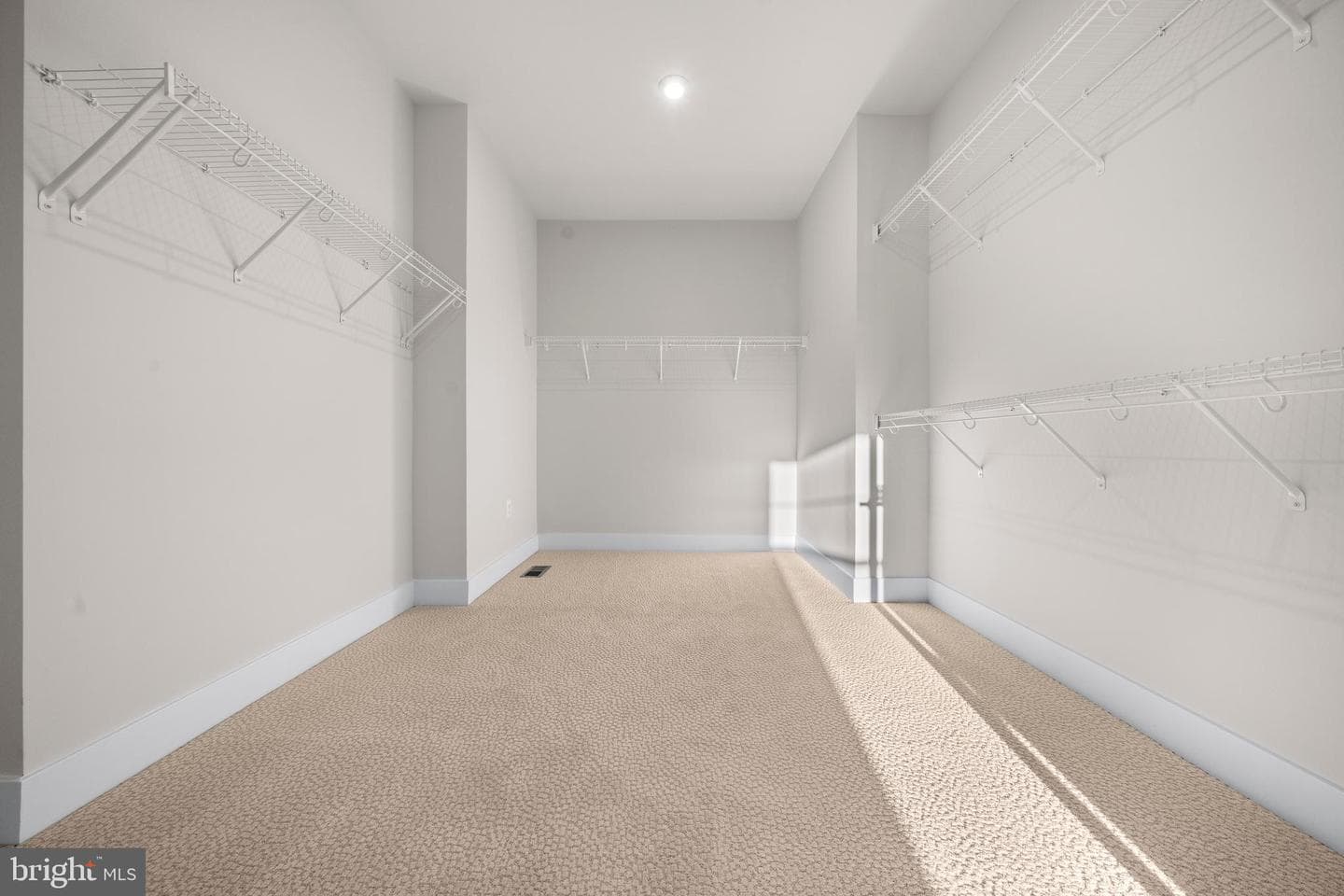 7505 Magarity Road photo 34