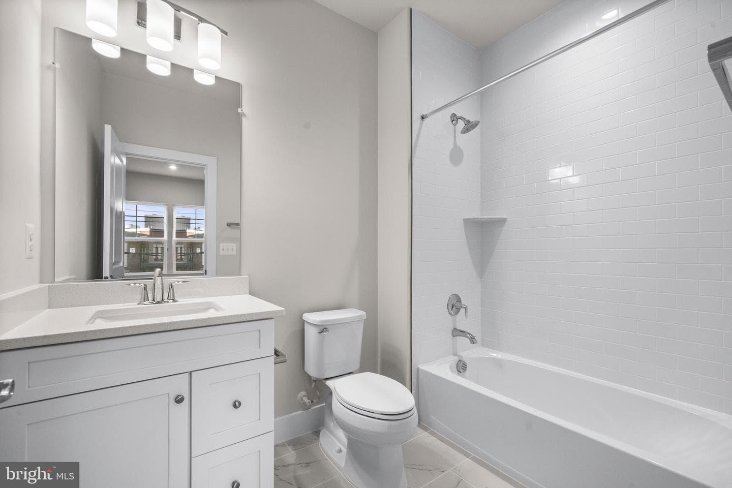 7505 Magarity Road photo 40