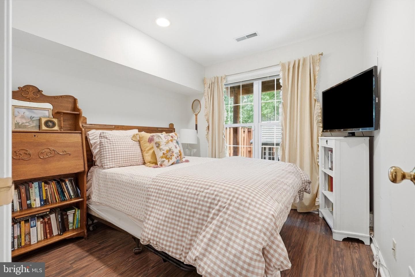 5439 Summer Leaf Lane photo 11