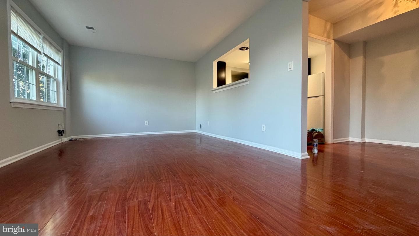 9798 Hagel Circle photo 6
