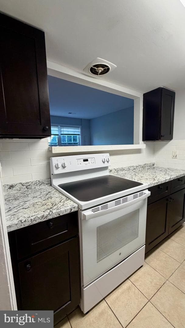 9798 Hagel Circle photo 7