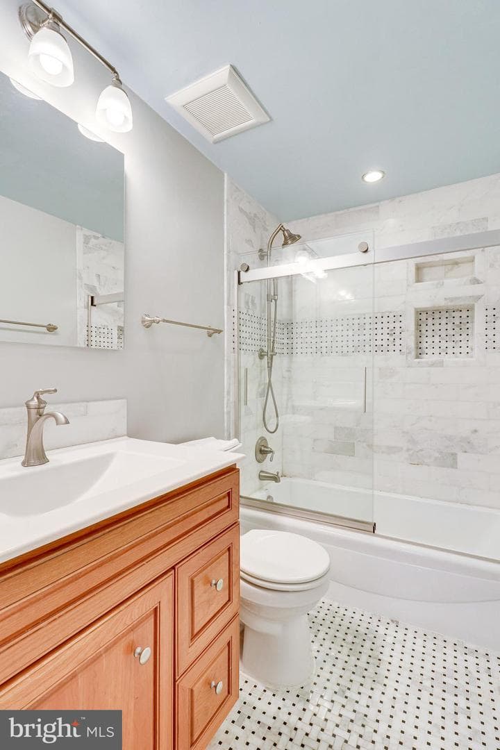 10507 Cavalcade Street photo 42